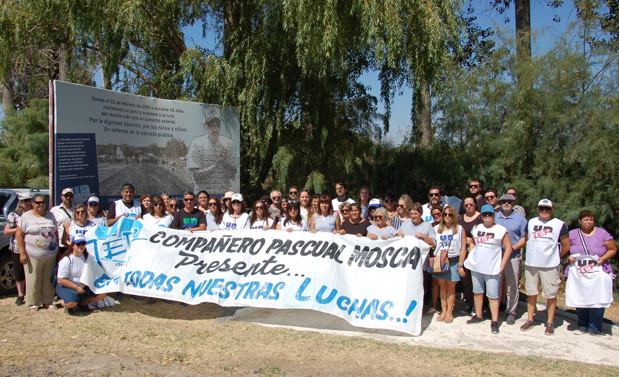 El sindicato docente homenajeó a Pascual Mosca, dirigente de Unter fallecido en Chichinales