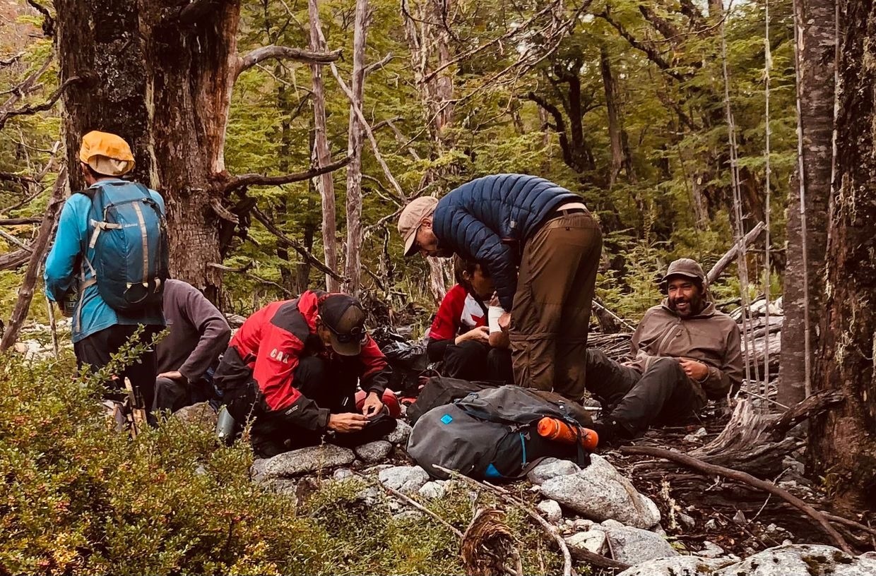 Bariloche: tareas de rescate de un turista accidentado en el arroyo La Chata