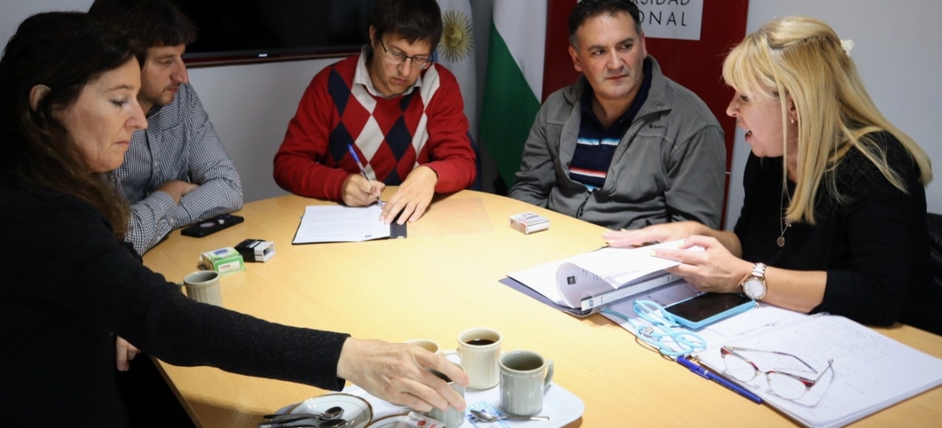 La UNRN y la Escuela Los Andes de Bariloche firmaron un convenio de integración