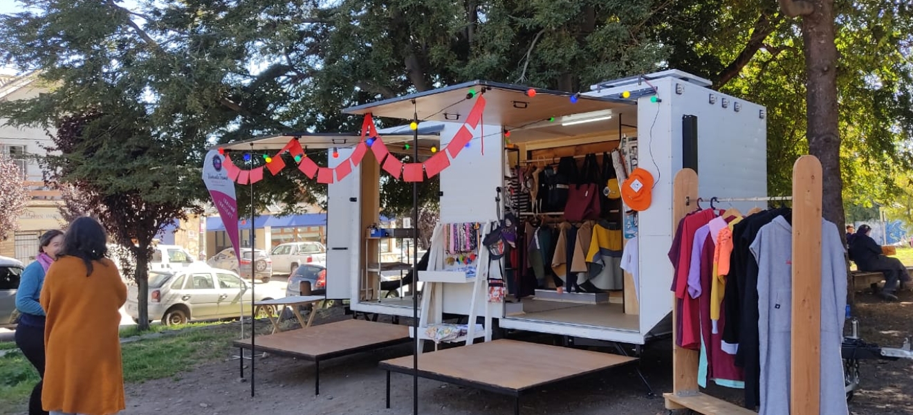 Uniendo Tramas inauguró su Tienda Móvil en Bariloche
