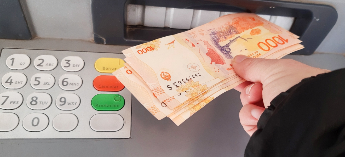 Trabajadores estatales de Neuquén cobraron el bono de 150 mil pesos