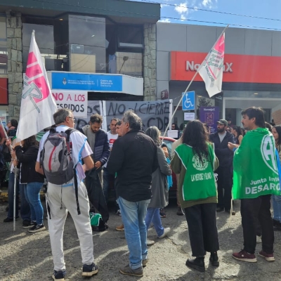 ATE protestó en Bariloche contra inminentes despidos y el cierre de organismos nacionales