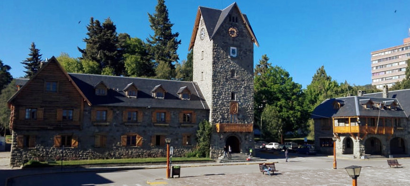 El Municipio de Bariloche se hará cargo del alumbrado público del Centro Cívico