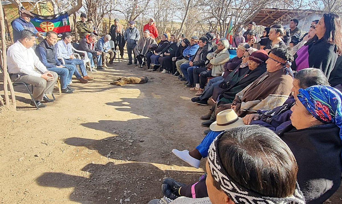 El Gobierno de Neuquén elude el reclamo de comunidades Mapuche en Vaca Muerta