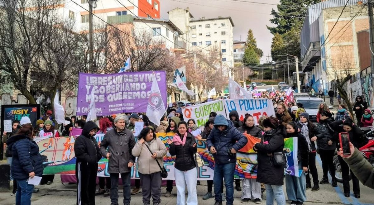Pedido de justicia por el femicidio de Stefanía Civardi en Bariloche