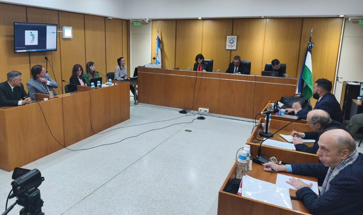 (((video))) Con los alegatos de apertura, se dio inicio a la causa Solano II en Choele Choel