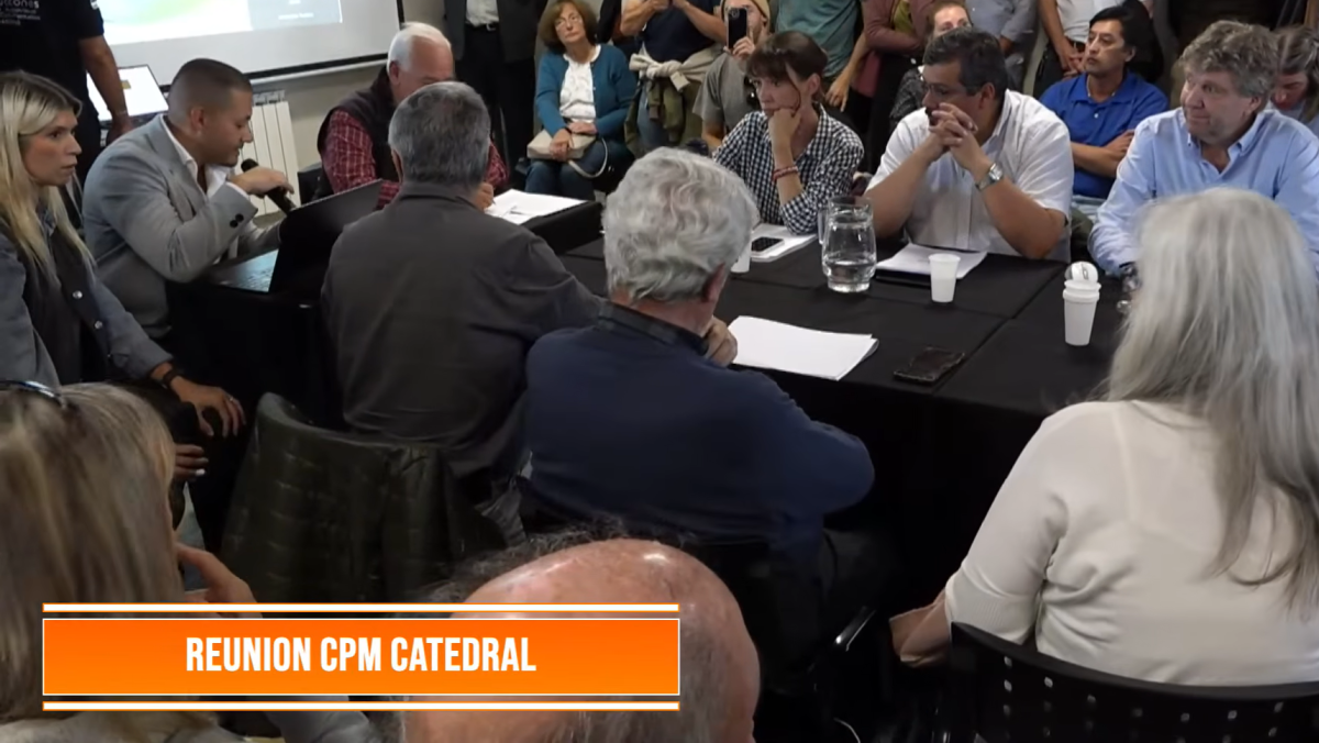 Acusan al gobierno municipal de cerrar el debate presencial sobre el Cerro Catedral