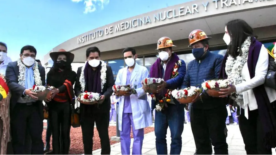 Ya funciona el Centro de Medicina Nuclear y Radioterapia construido por INVAP en Bolivia